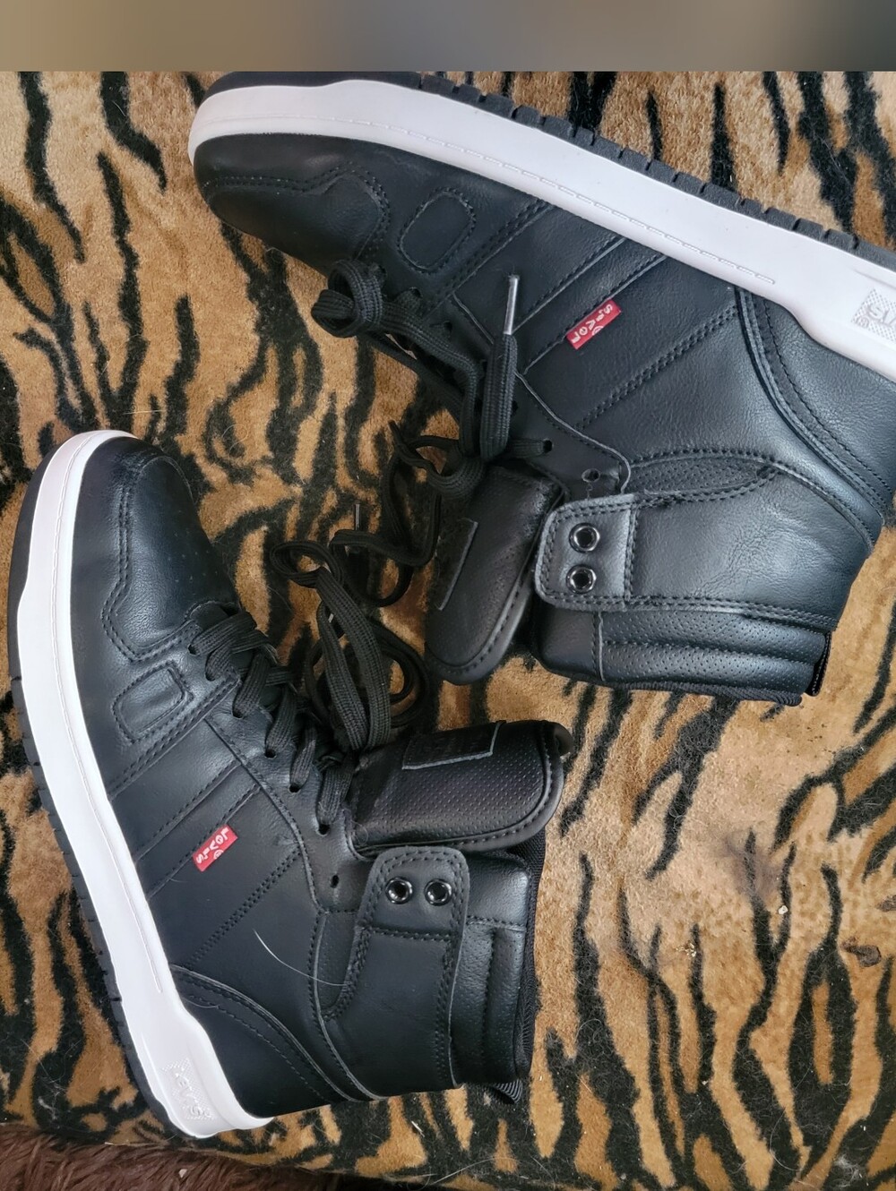 Womens Black Levi's High-Top Sneakers - Casual Street Style Sz 8.5